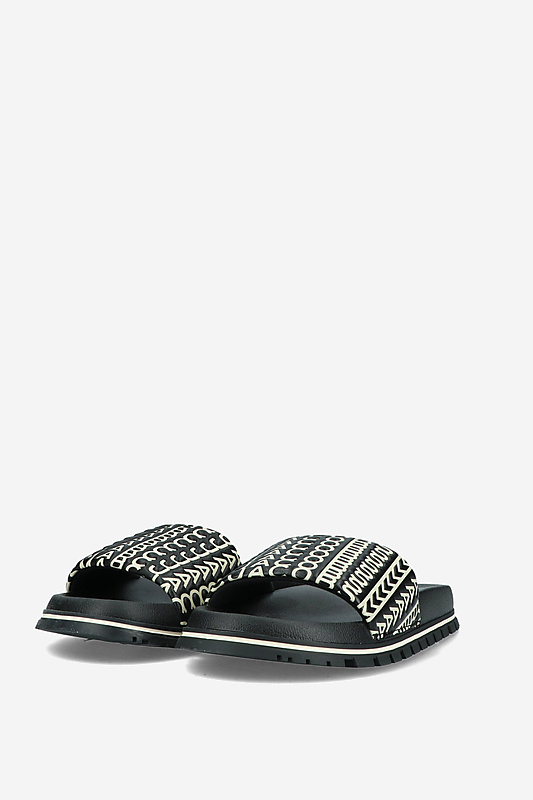 Marc jacobs cheap studded sandals