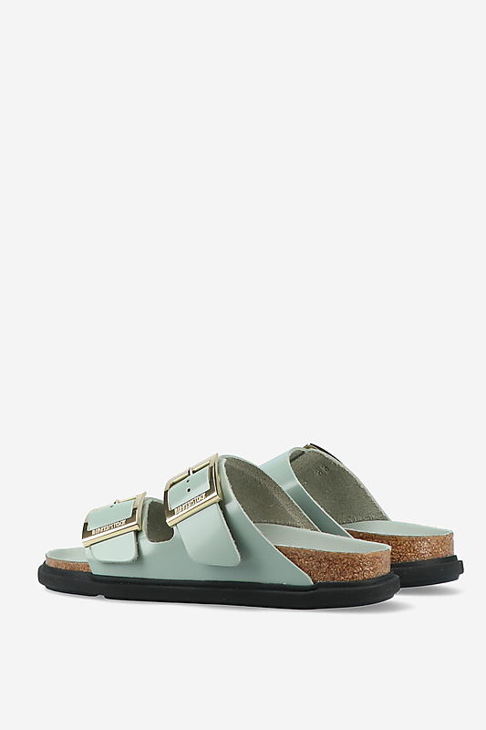サンダル・ミュール Birkenstock Mint Green Leather Arizona Slippers Birkenstock Sandalen at Mayke.com