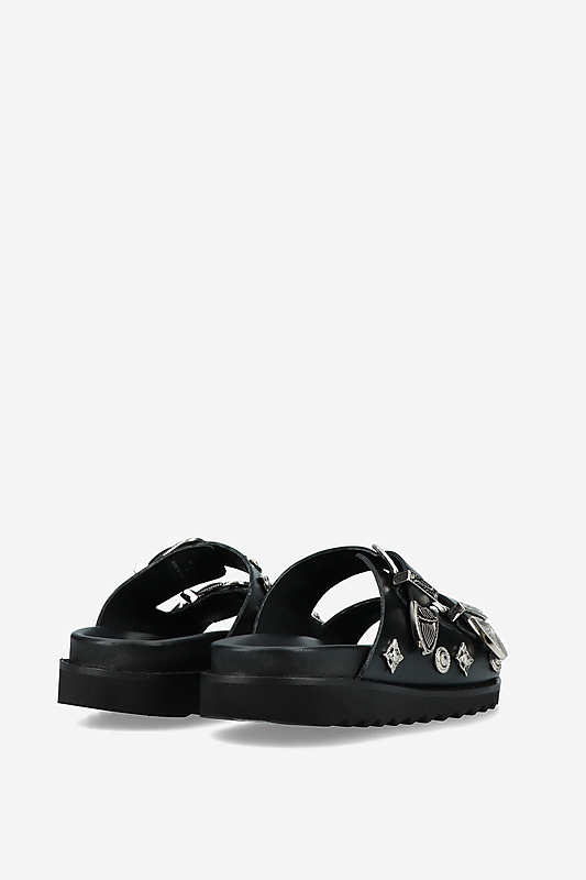 Toga Pulla Sandalen at Mayke.com