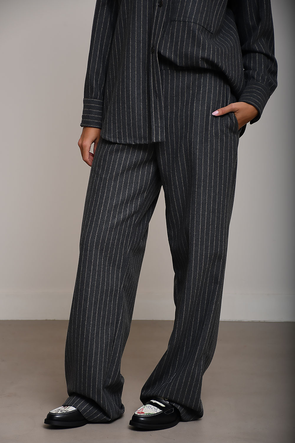 Academia Trousers Grey