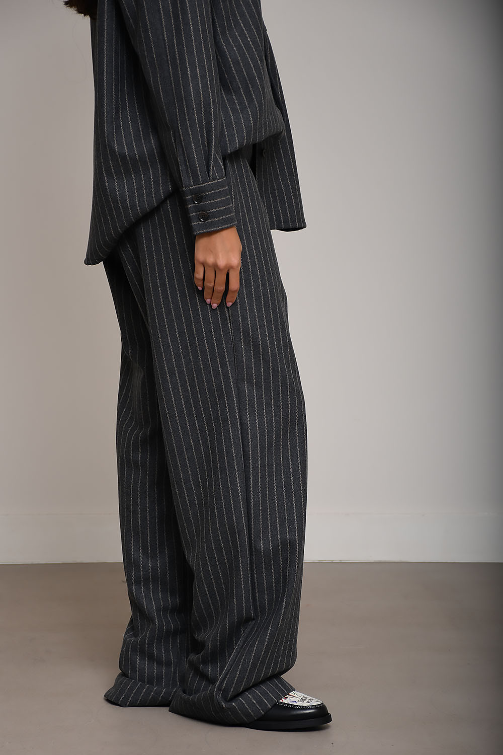 Academia Trousers Grey