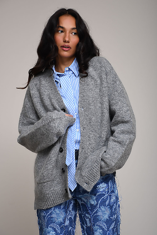 ADNYM Cardigans Grey