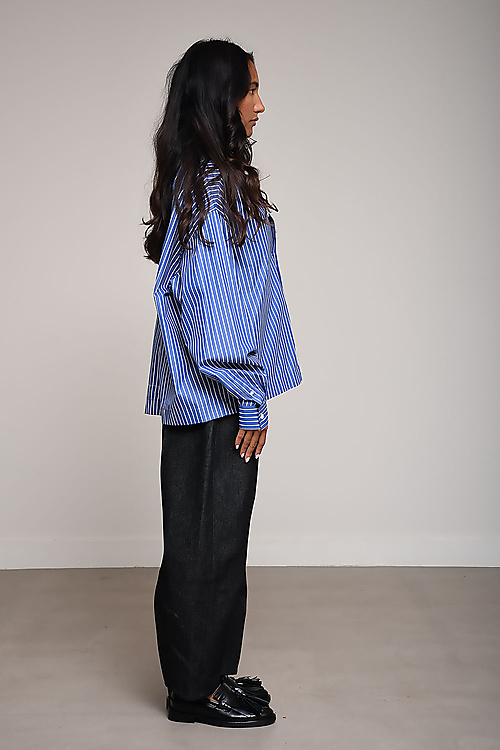 ADNYM Blouses Blauw