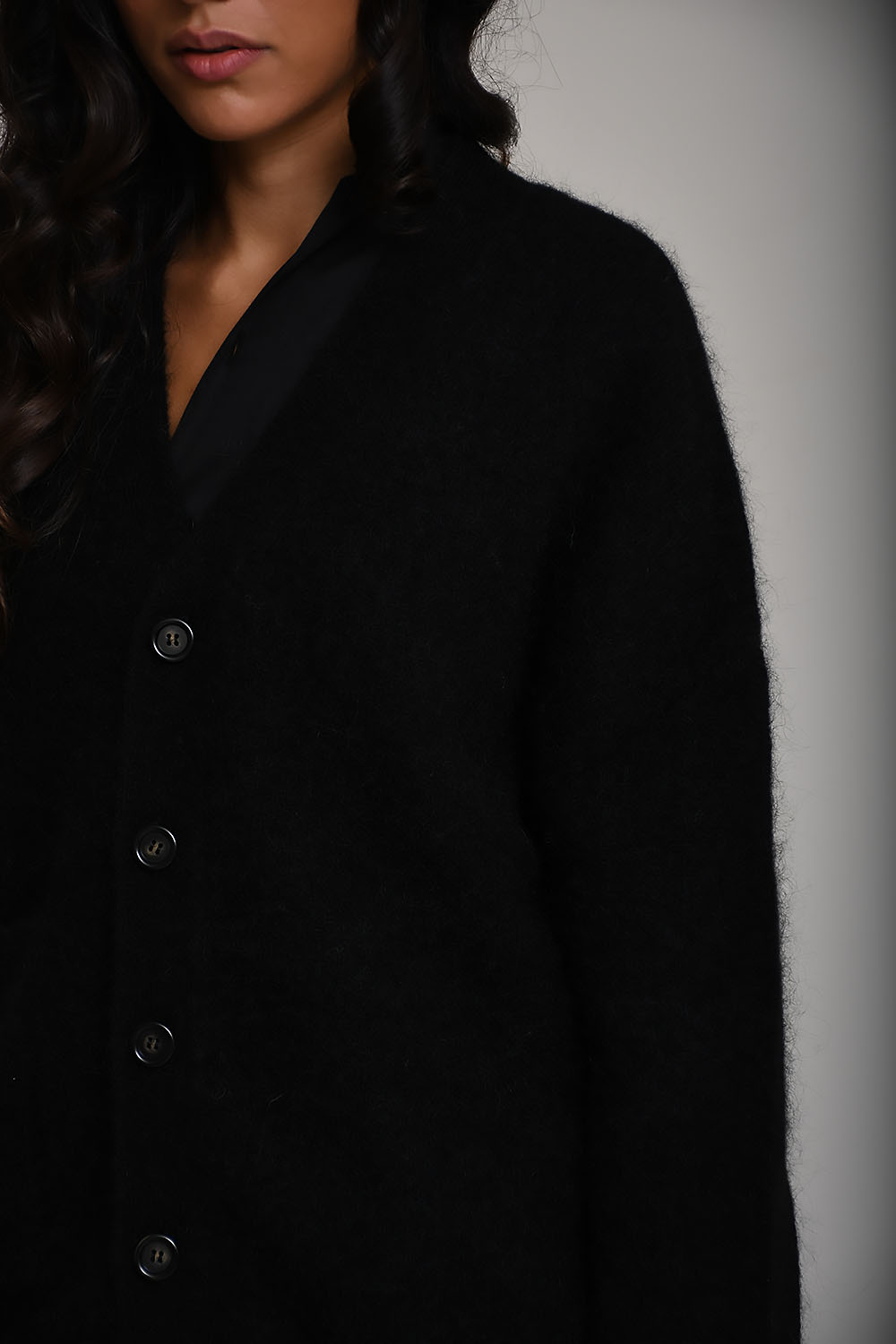 ADNYM Cardigans Black