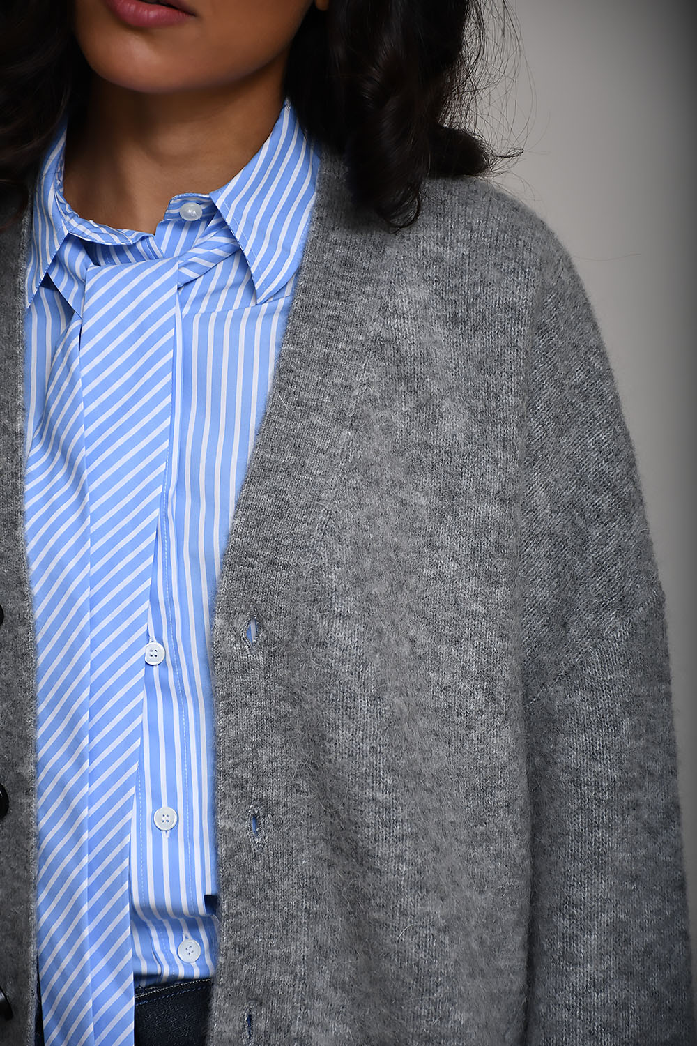 ADNYM Cardigans Grey