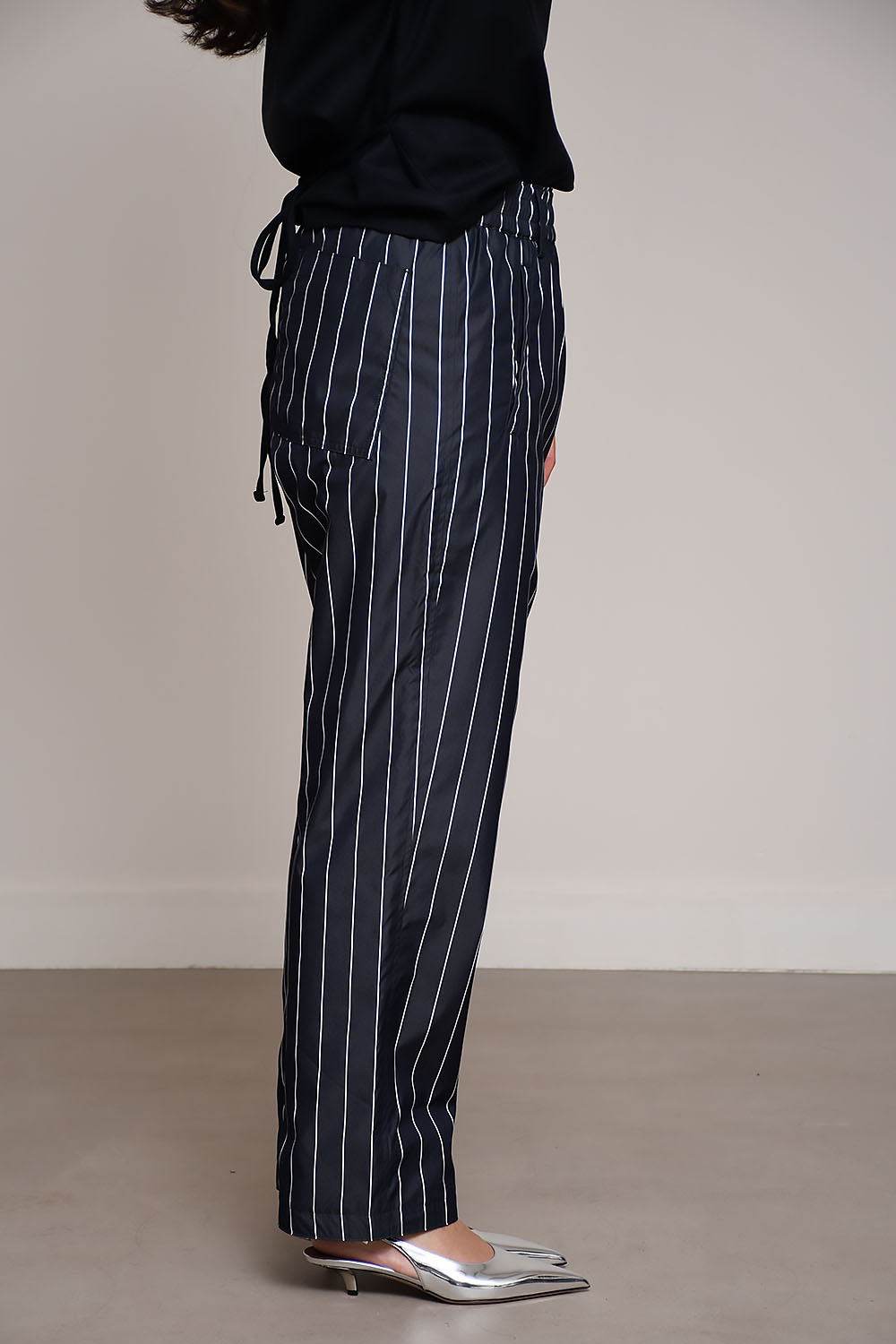 AOAP Trousers Black