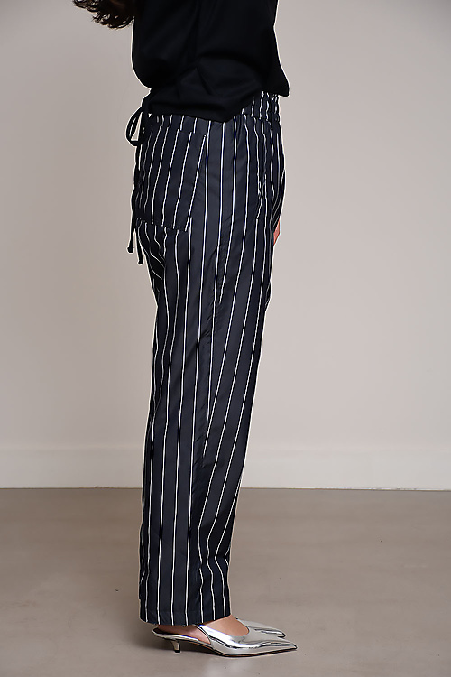 AOAP Trousers Black