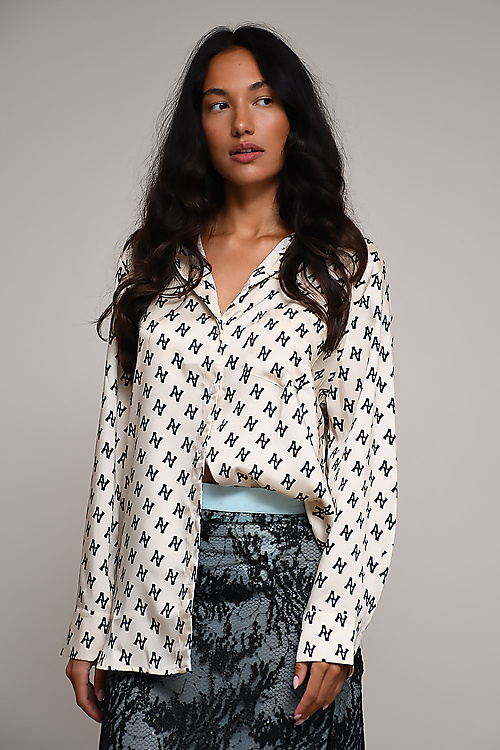 AVDW Blouses Beige
