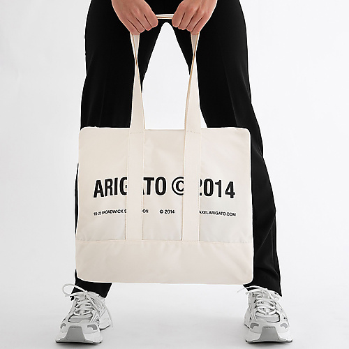 Axel Arigato Tote bag White