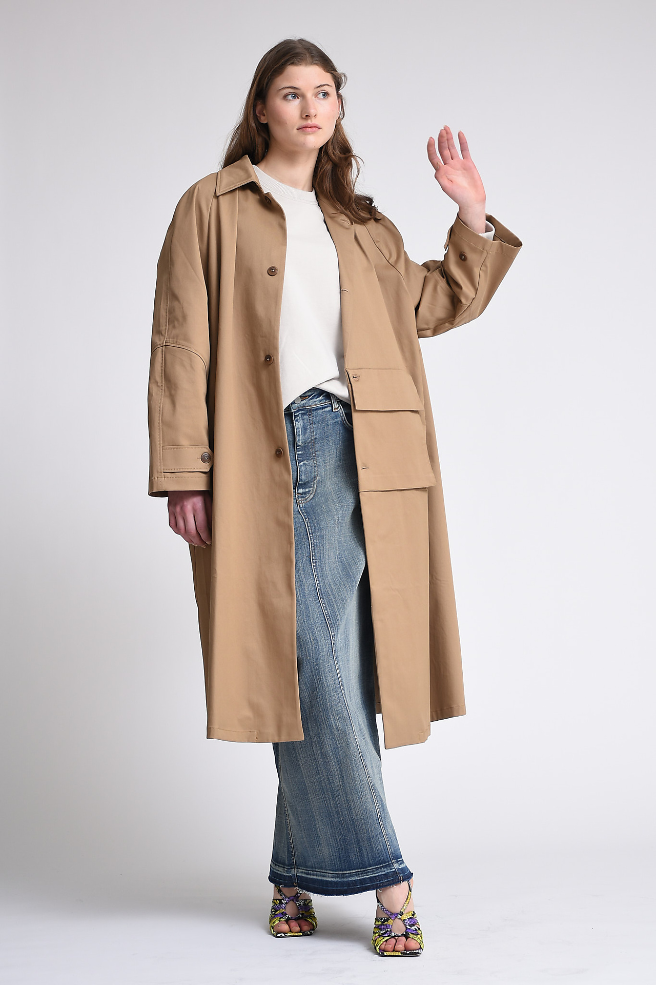 Cordera Jackets Camel