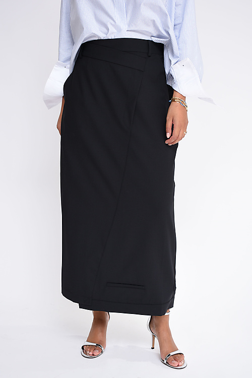 Cordera Skirts Black