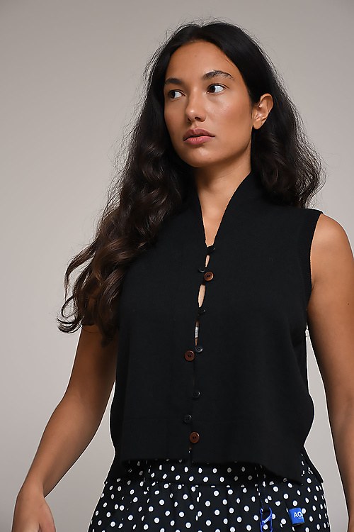 Cordera Spencers Black