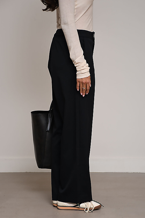 Cordera Trousers Black