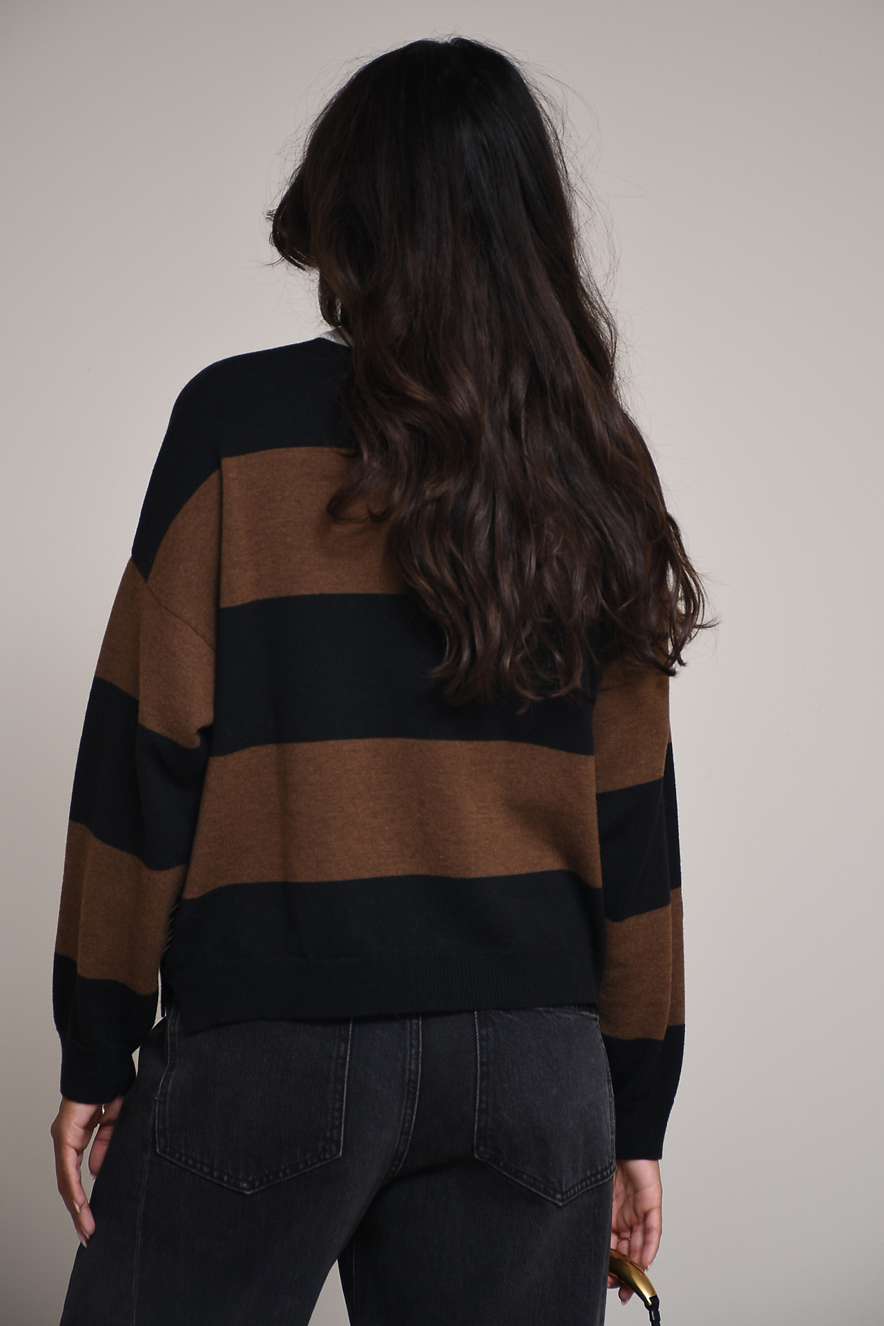 Cordera Sweaters Brown