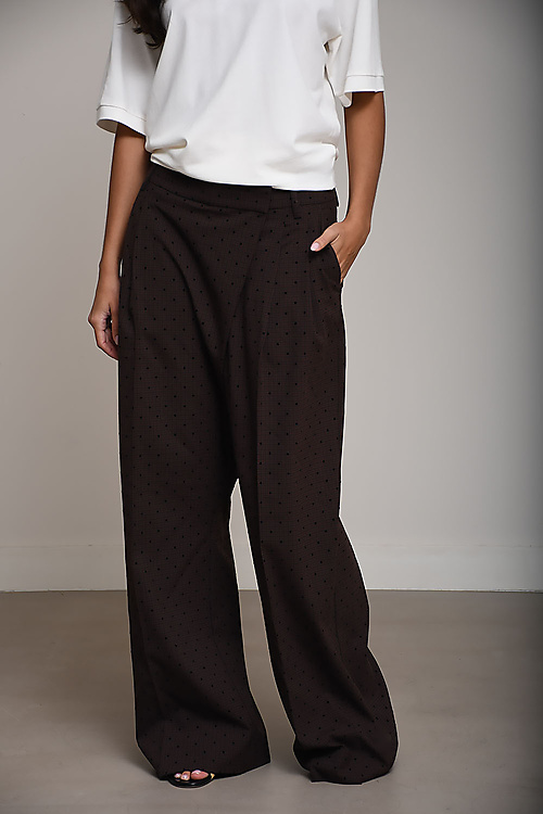 Ganni Trousers Brown