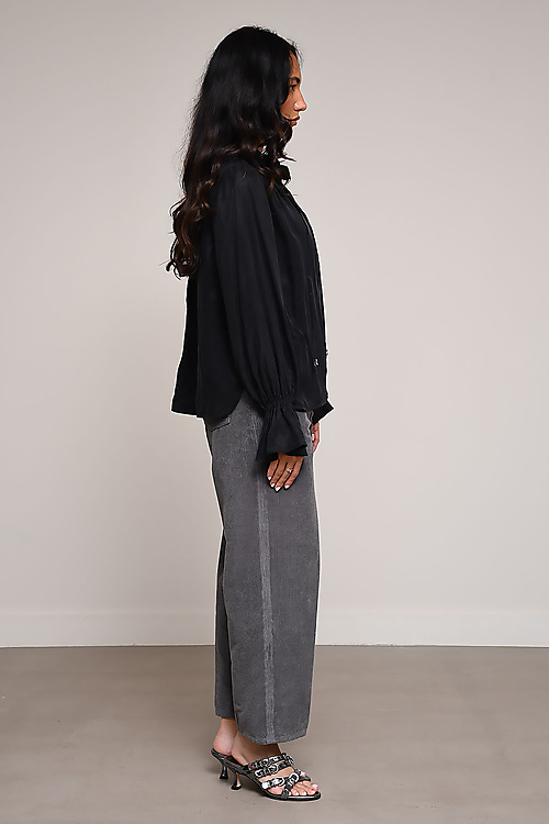 Ganni Blouses Zwart