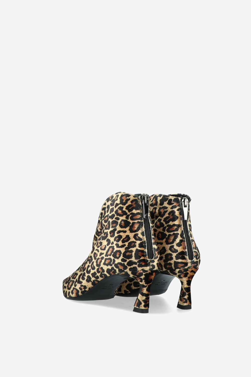 Giorgia F. Boots Animal print