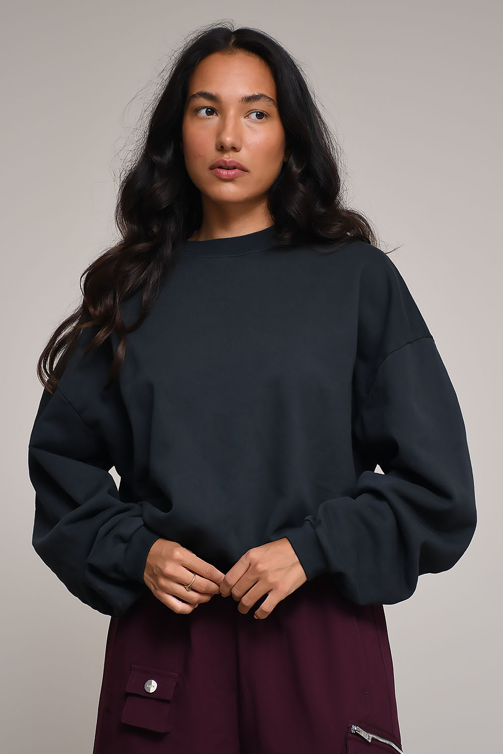 Haikure Sweaters Zwart