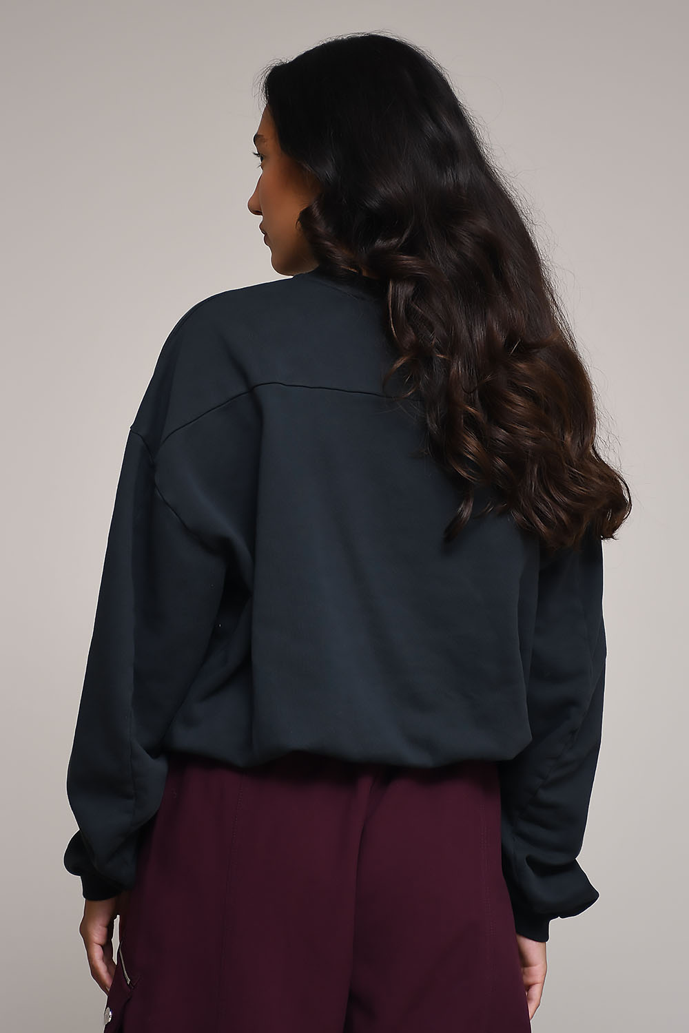 Haikure Sweaters Zwart
