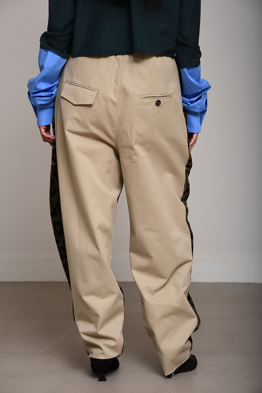 Jejia Trousers Animal print