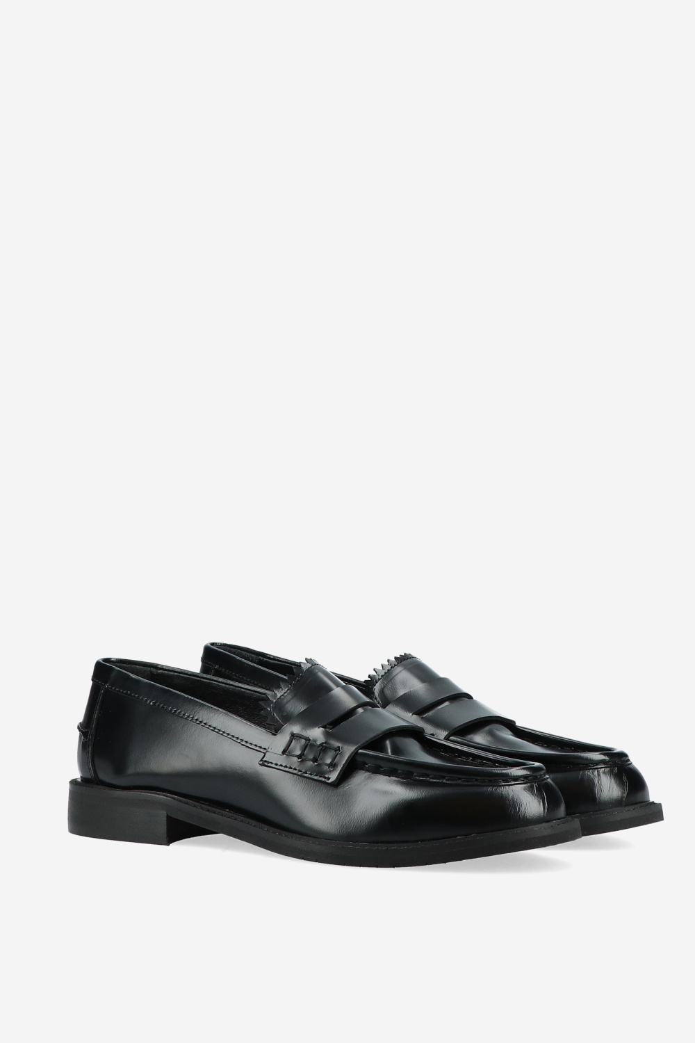 Julia Cerutti Loafers Black