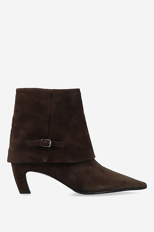 Laura Ricci Laarzen Bruin