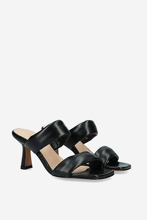 Laura Ricci Sandals Black