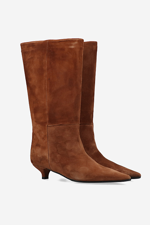 Laura Ricci Laarzen Bruin