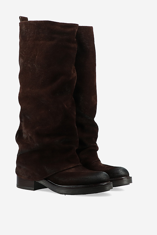 Laura Ricci Laarzen Bruin
