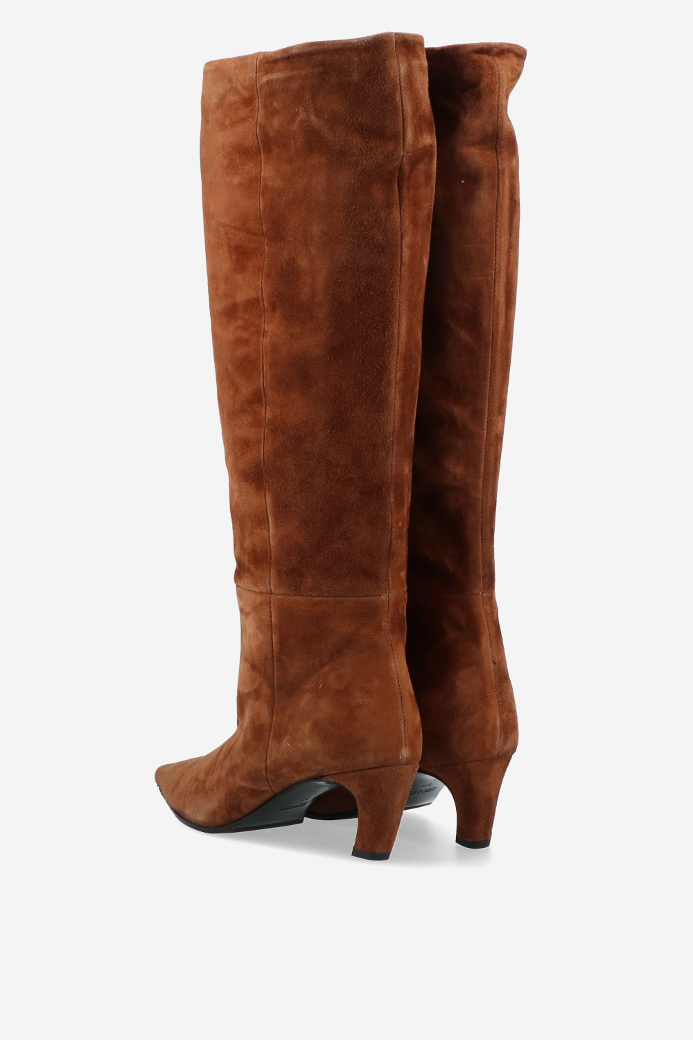 Laura Ricci Laarzen Bruin