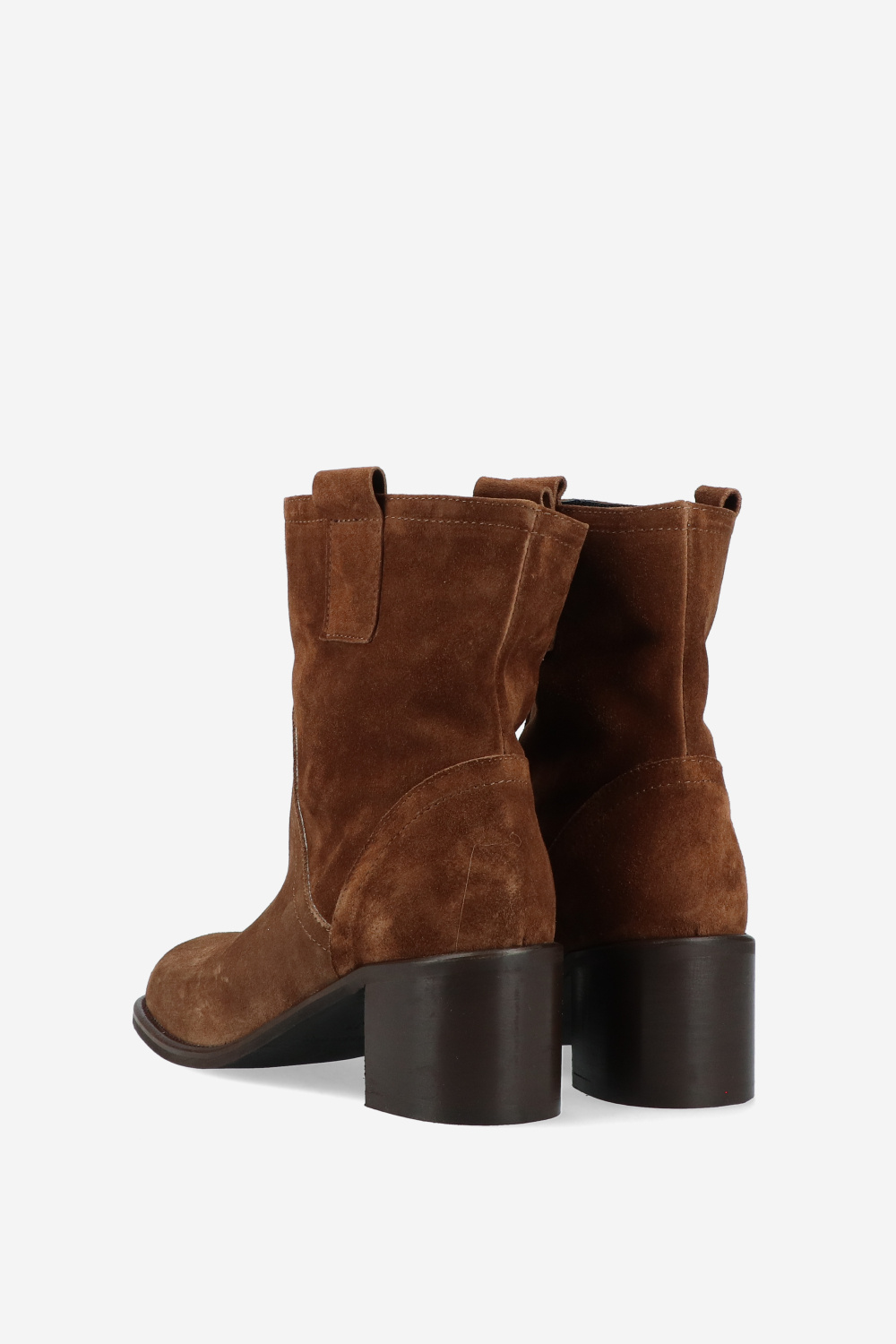 Laura Ricci Laarzen Bruin