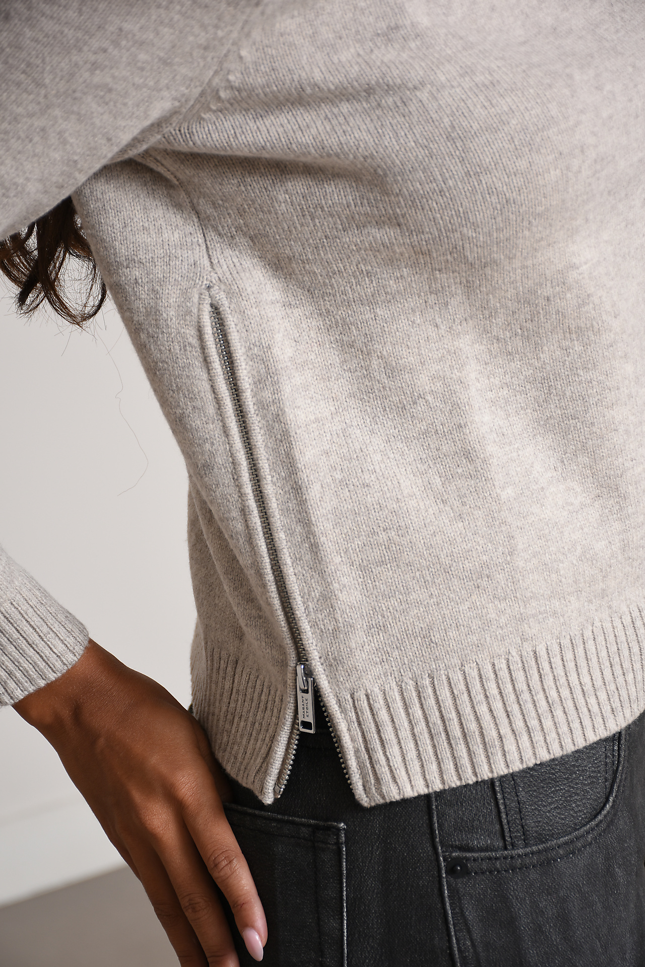 Marant Etoile Sweaters Grey