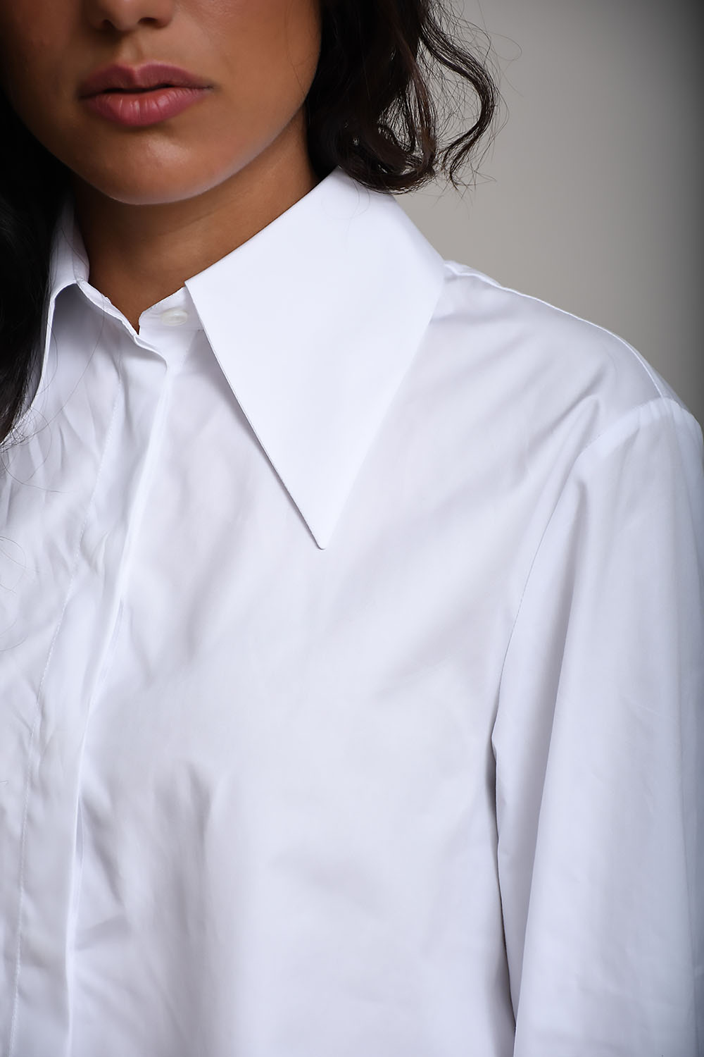 MKDT Studio Blouses White