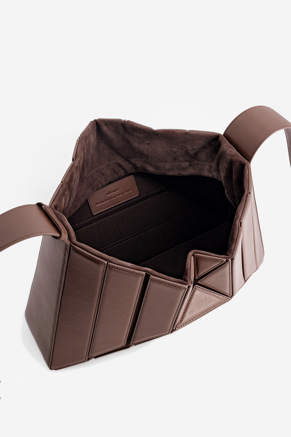 Mlouye Shoulder bag Brown