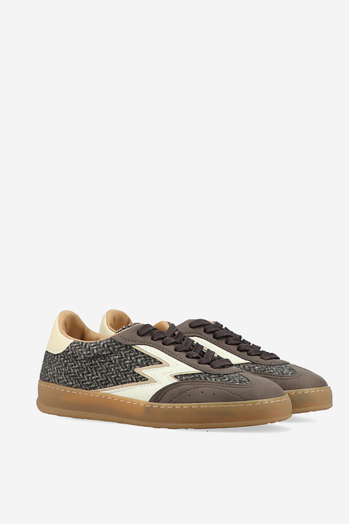 Moaconcept Sneakers Bruin