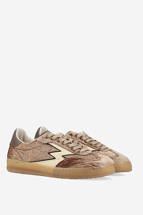 Moaconcept Sneakers Bruin