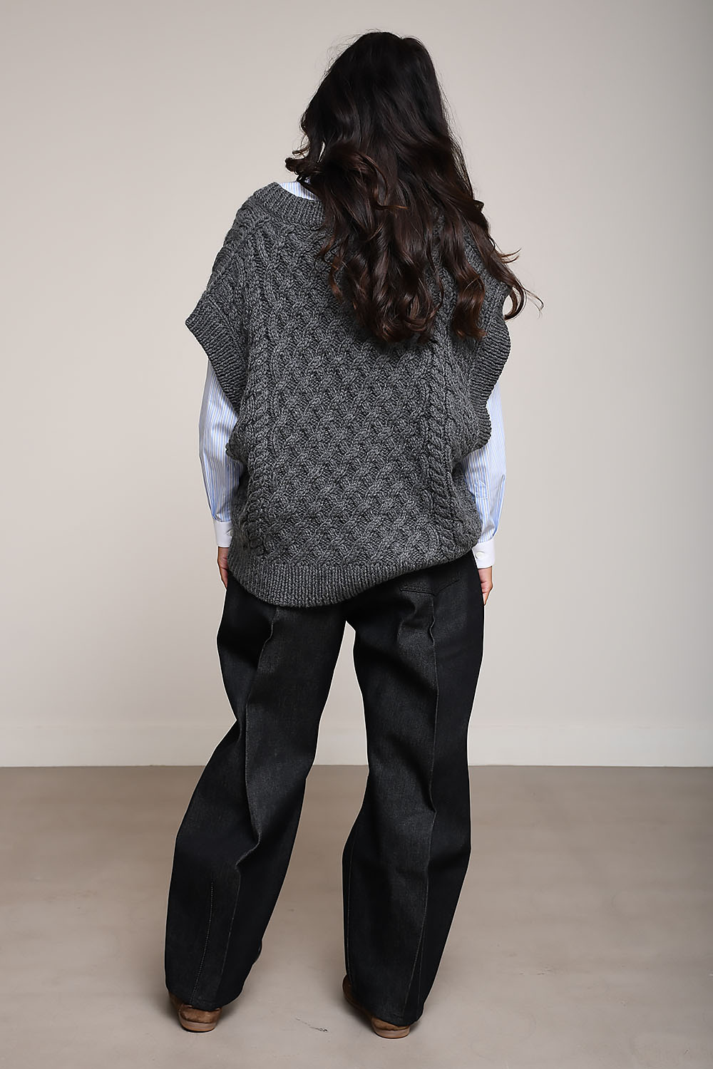 Mr Mittens Sweaters Grey