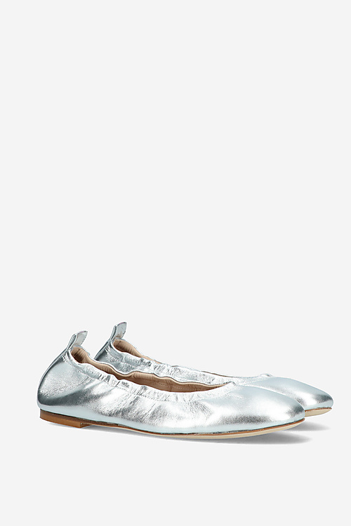 ODARE Ballerina's Silver