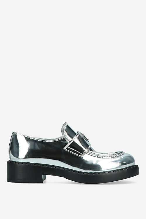 Prada Loafers Zilver
