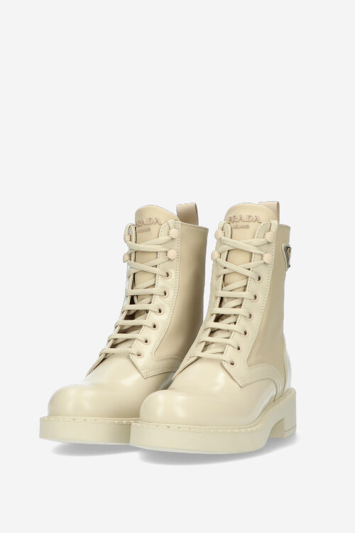 Prada Laarzen Beige