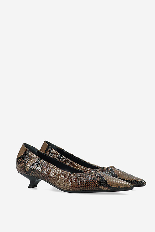 Rotue Pumps Bruin