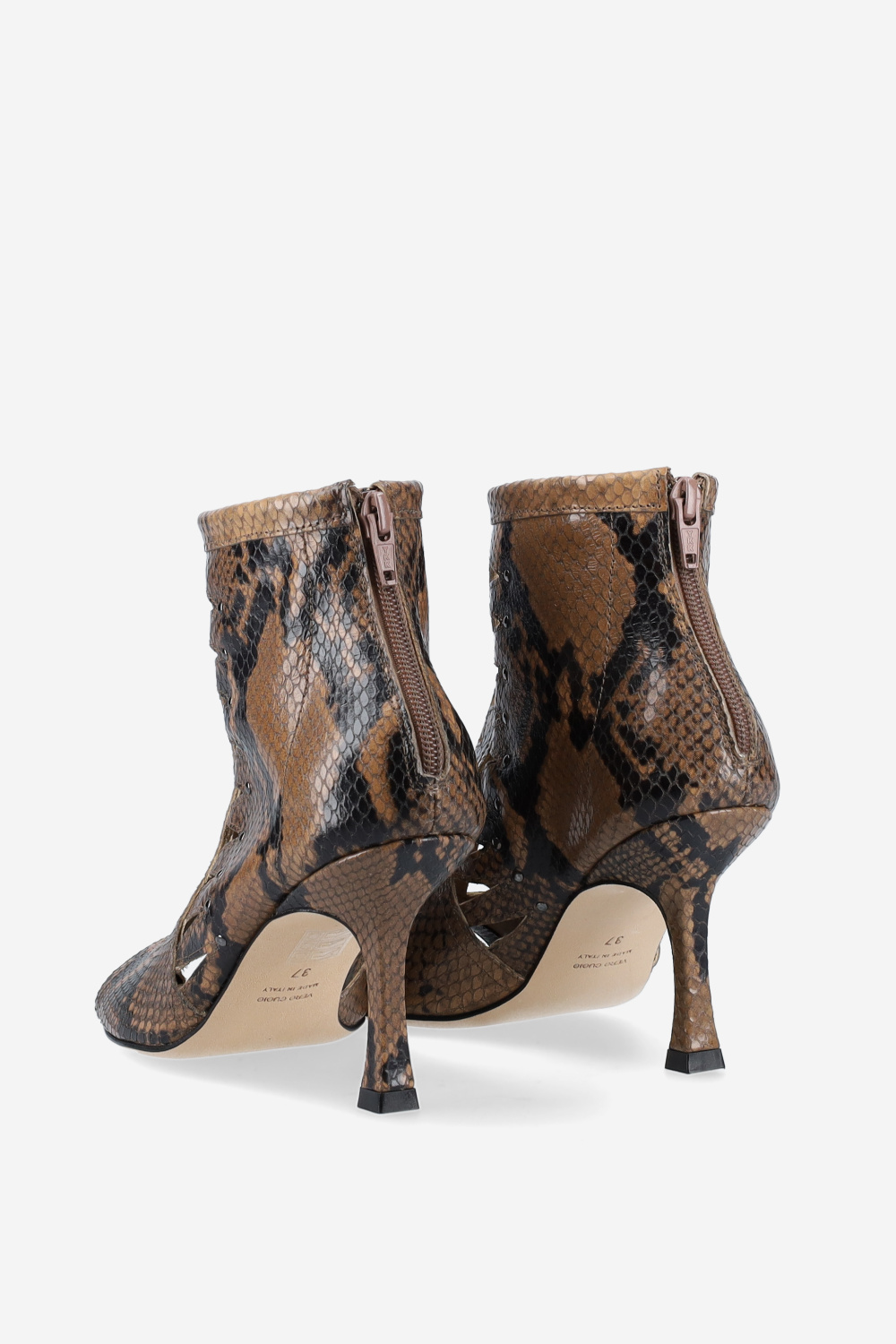 Rotue Sandals Animal print