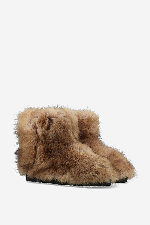 Stand Studio Boots Neutral
