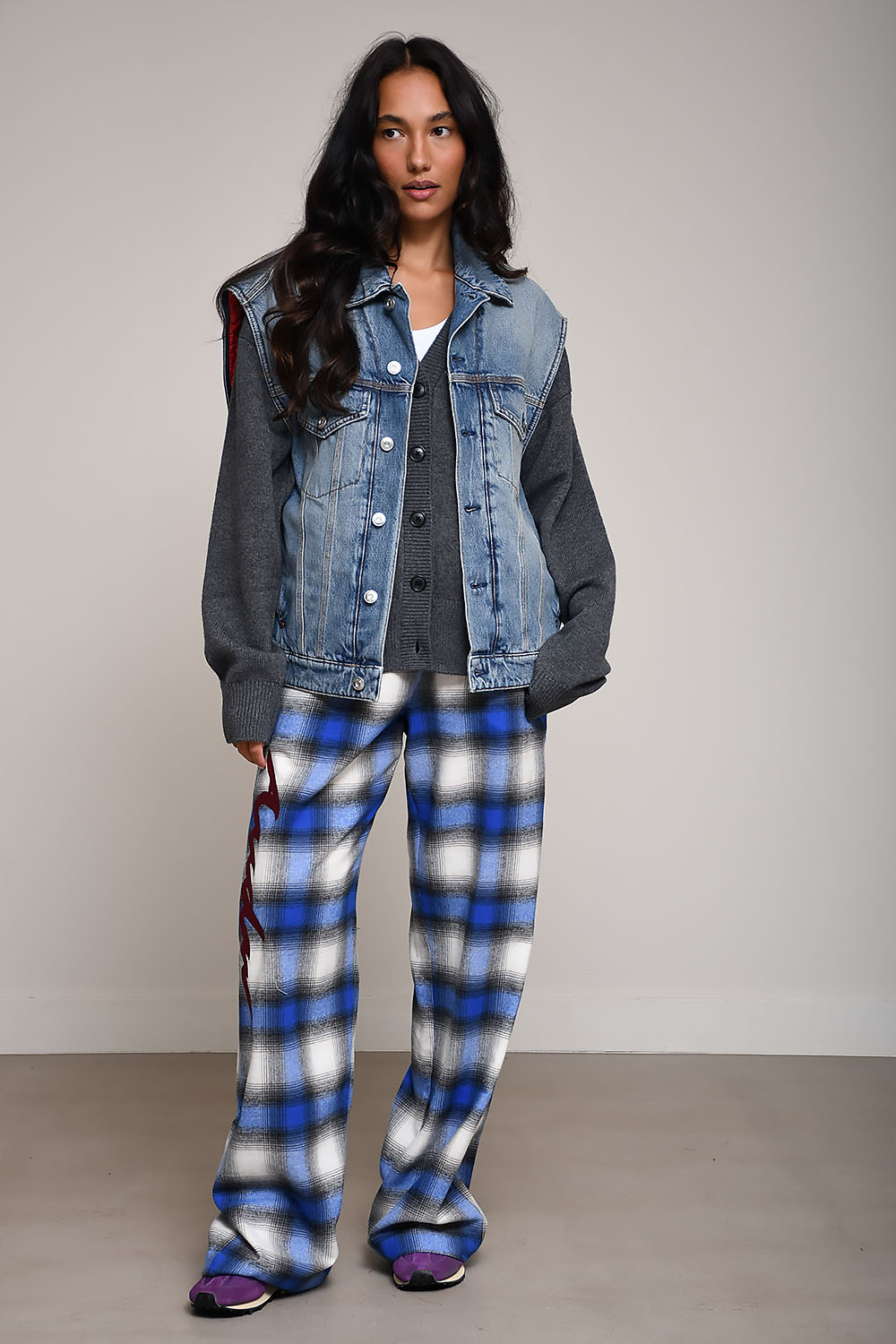 Tenue. Tops Blauw