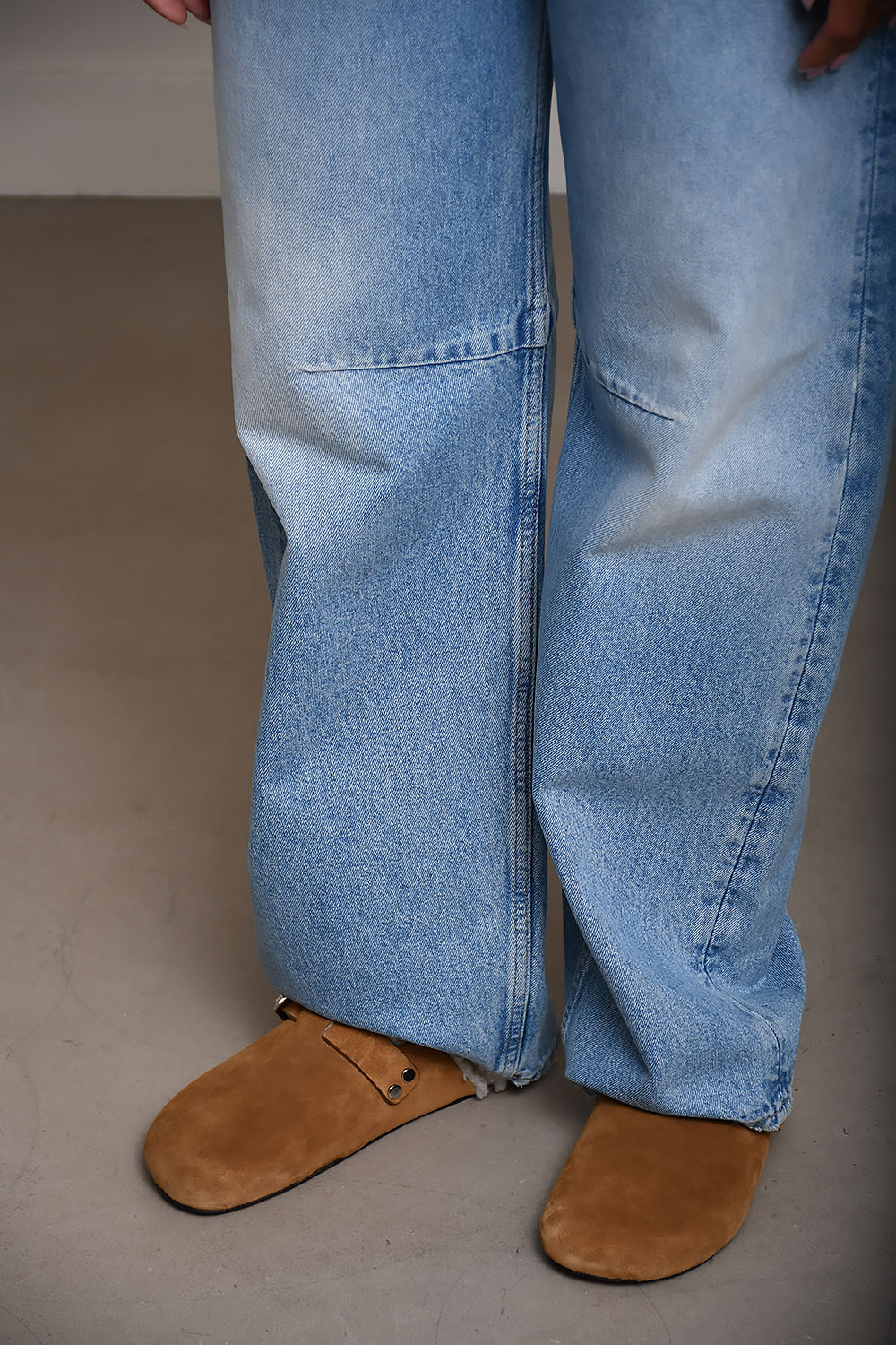 Tenue. Jeans Blauw