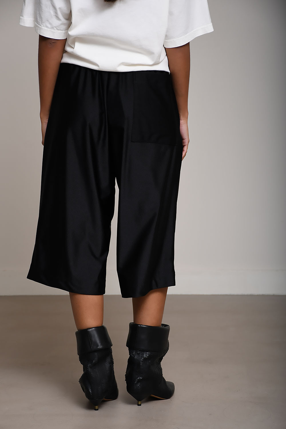 X collection Antwerp Shorts Black