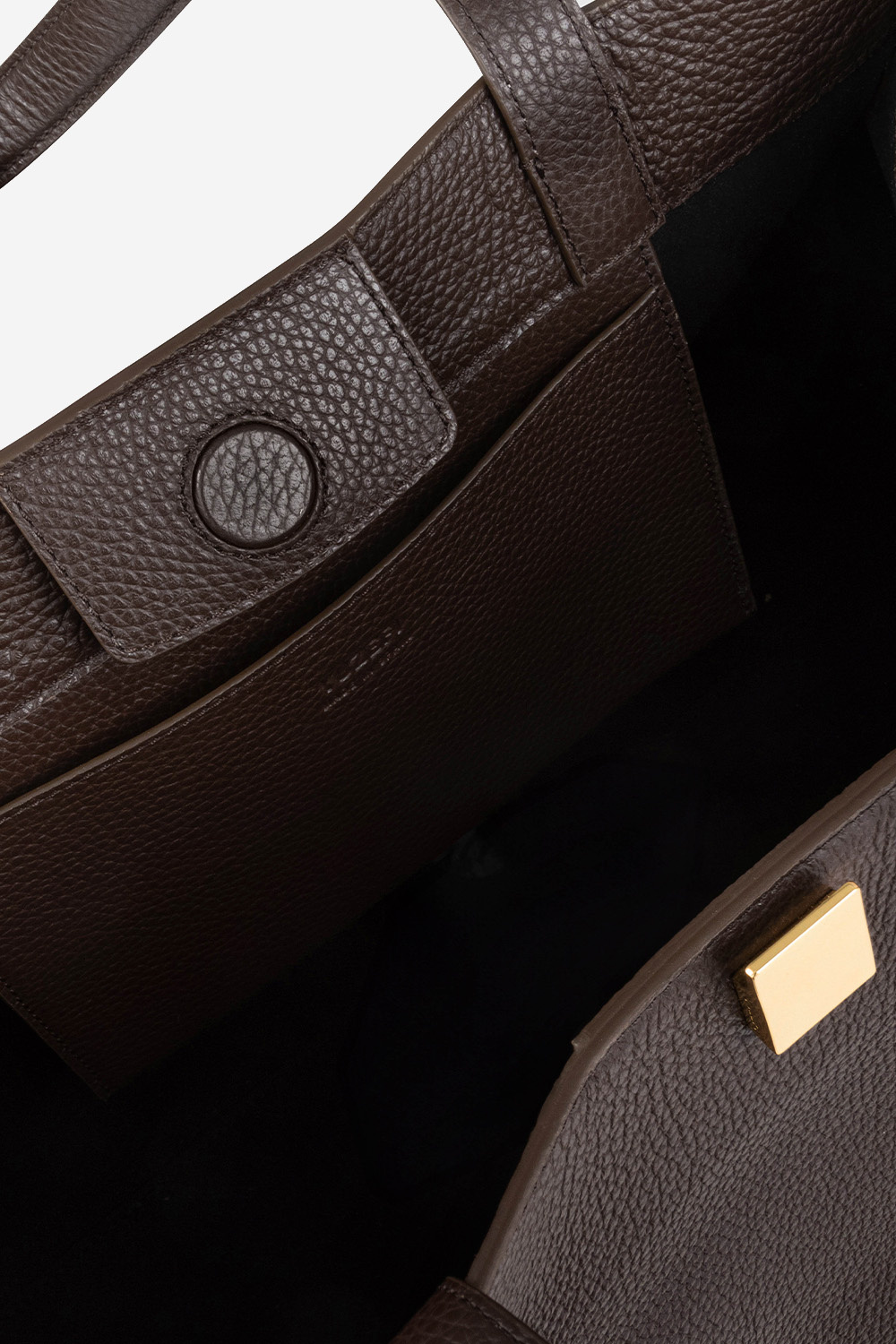 Yuzefi Shopper Bruin